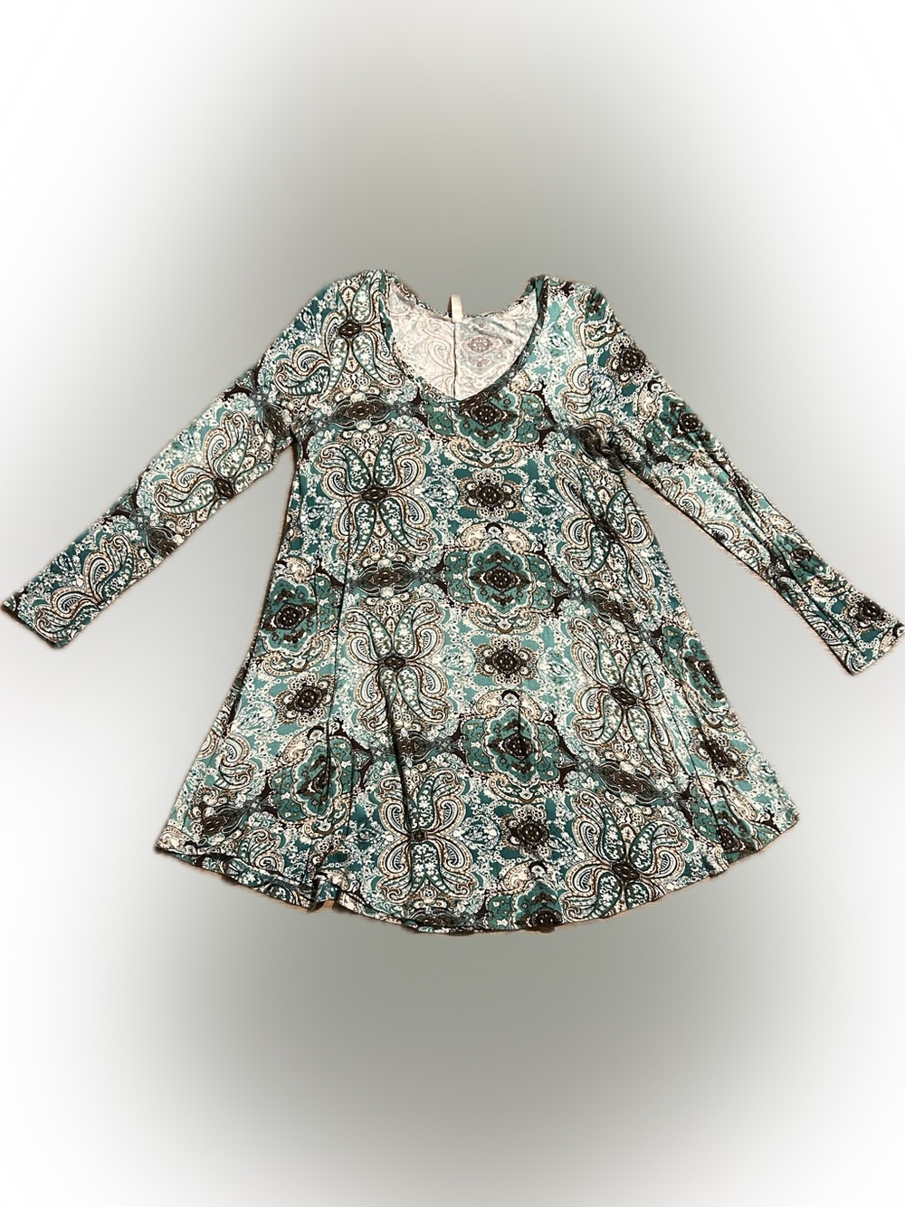 Like new LG Popana Long Sleeve Dress